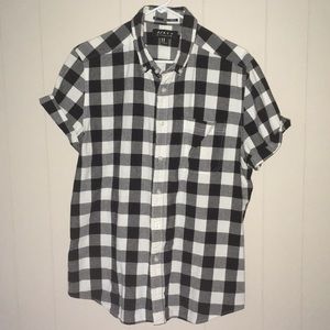 Men’s Short Sleeve Button Up